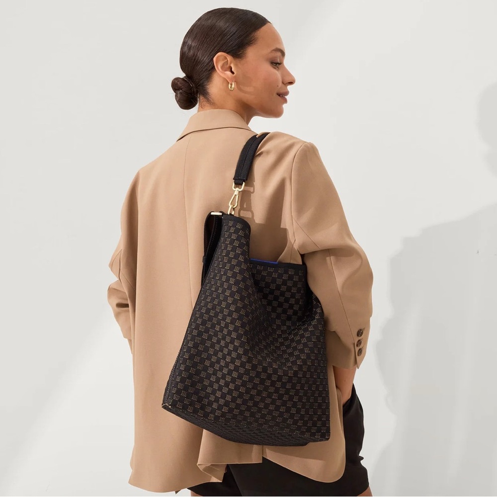 Rothy’s Bucket Bag in Nightsong